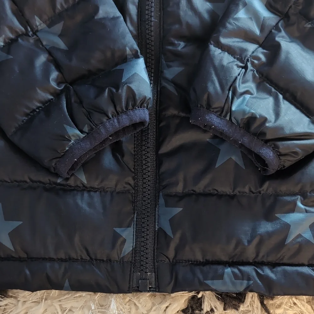 Quince Hooded Kids Starry Night Puffer Jacket - Picture 7 of 8